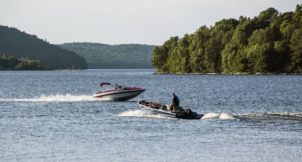 Les gens veulent camper au Parc régional du réservoir Kiamika