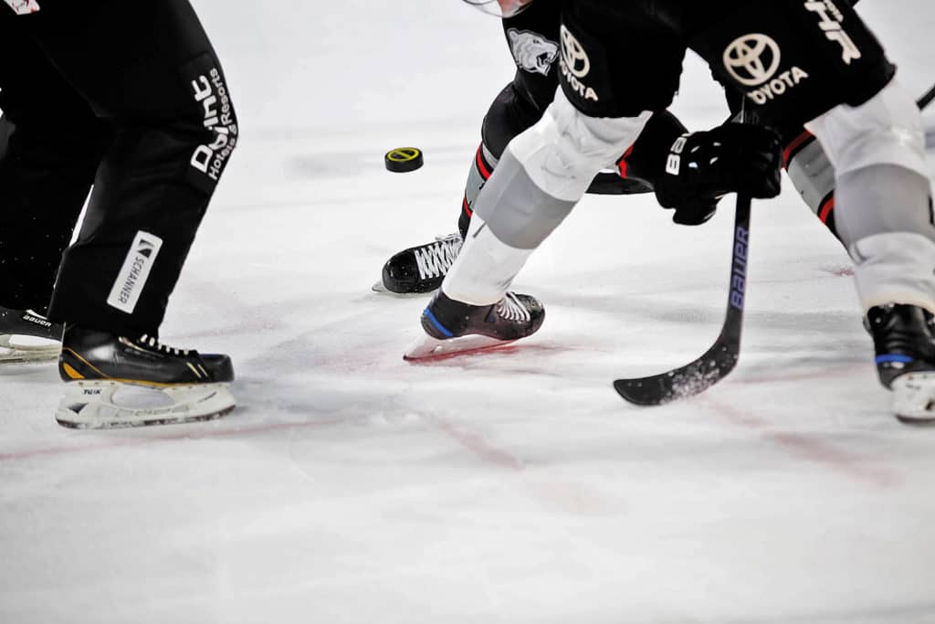 La COVID-19 brimera-t-elle le hockey à Rivière-Rouge?