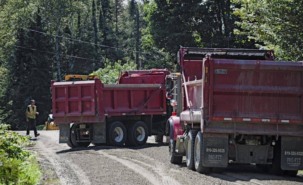 Rivière-Rouge : Des panneaux de signalisation bleus sur la 117 ?