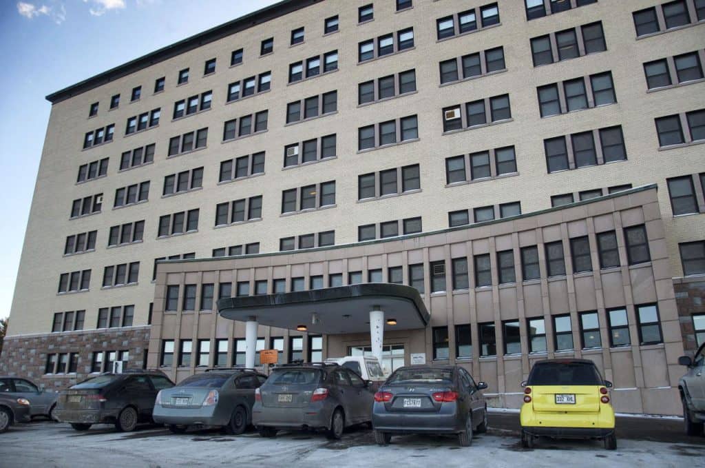 Hôpital de Rivière-Rouge : la stérilisation s’en va à Mont-Laurier