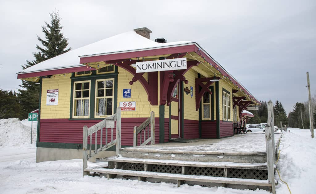 Un cas de COVID-19 au marché de Nominingue sème l’émoi