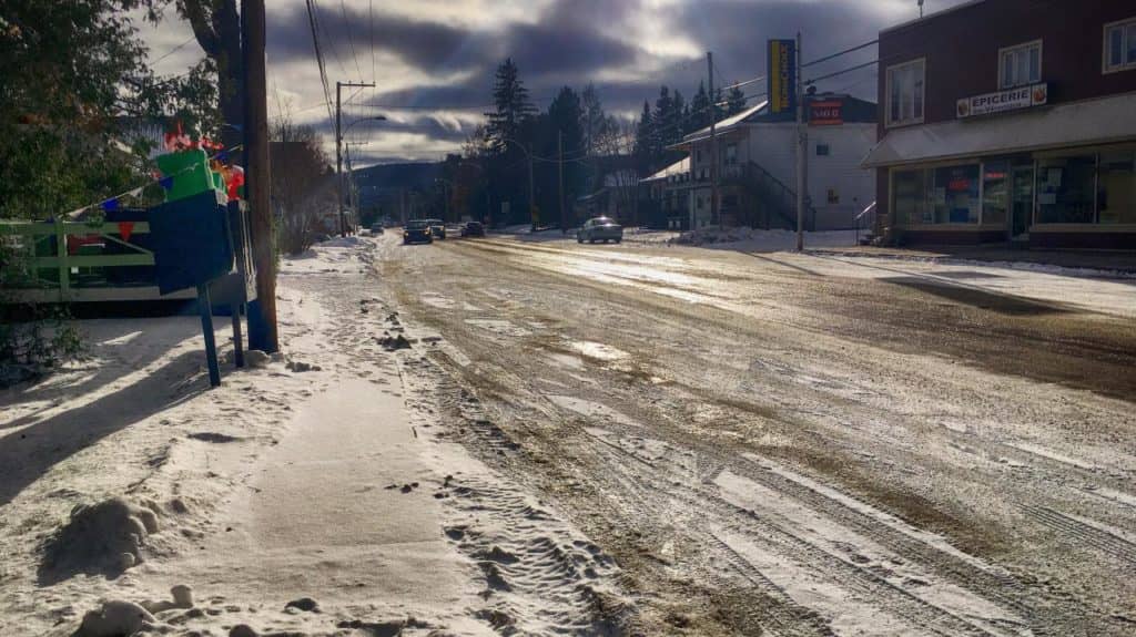 Des trottoirs déneigés pour le secteur Sainte-Véronique?