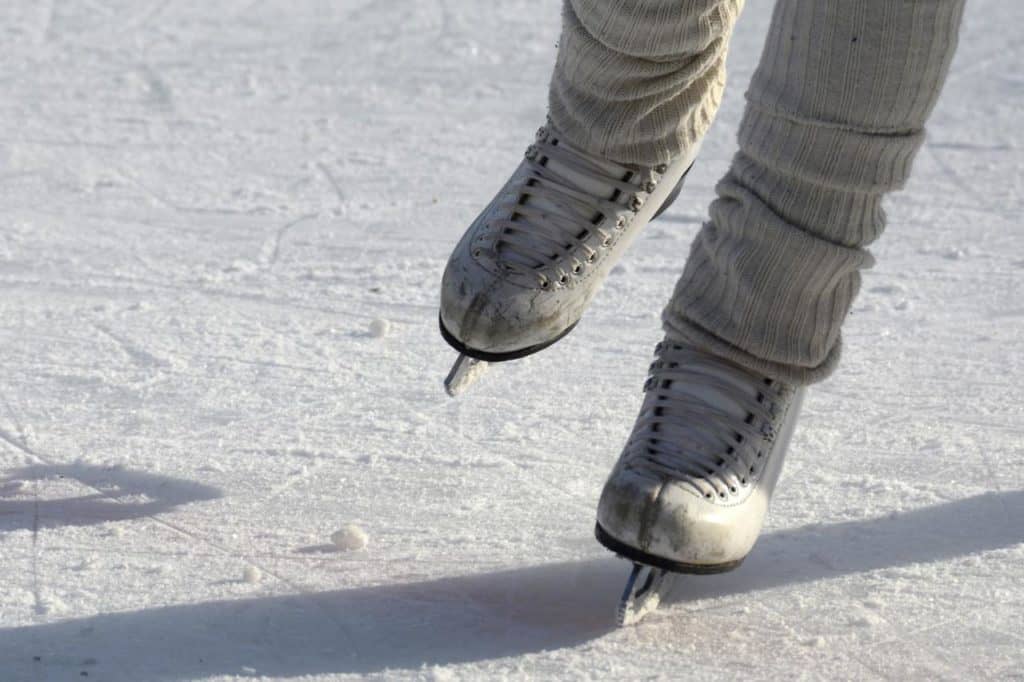 Rivière-Rouge termine la Glace de la gare