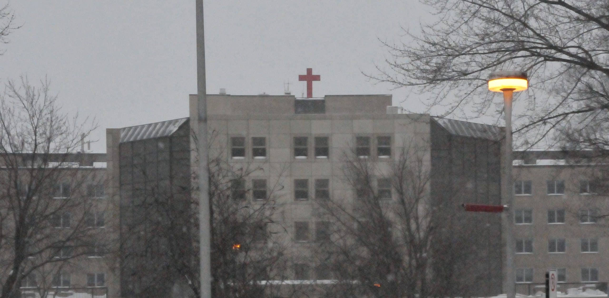 Visites suspendues à l’Hôpital régional de Saint-Jérôme | L'info du ...