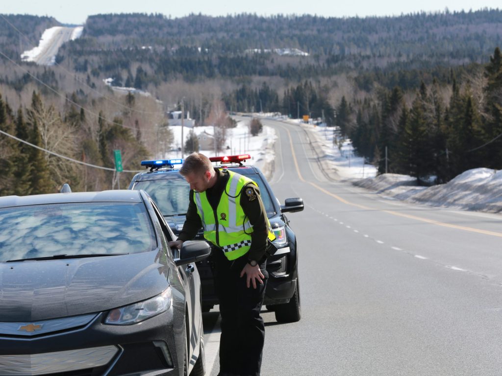 Deux hommes mis à l’amende par la Sûreté du Québec