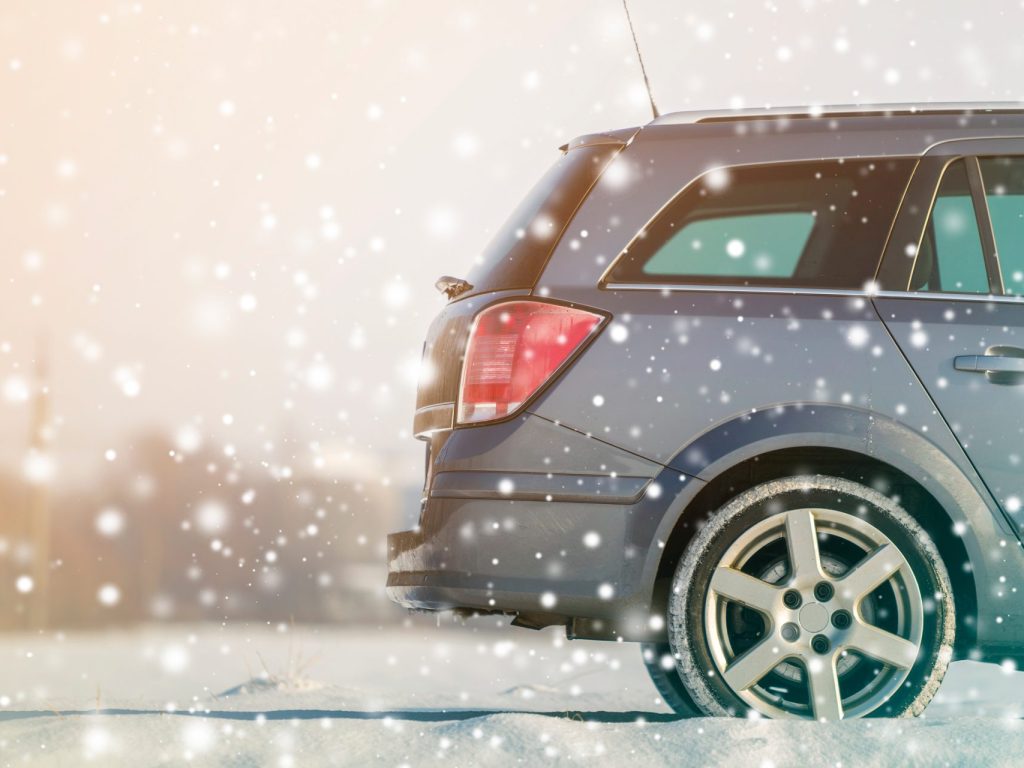 Pose des pneus d’hiver: avant le 1er décembre
