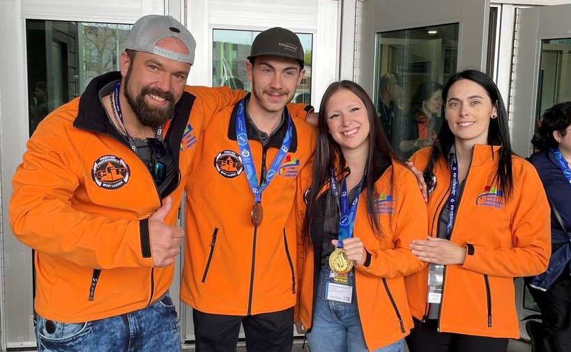 Deux étudiants sur le podium aux Olympiades québécoises des métiers et des technologies