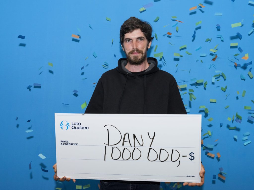 Un billet gagnant au 6/49 acheté à Mont-Laurier a fait un heureux. (Photo gracieuseté - Loto-Québec)