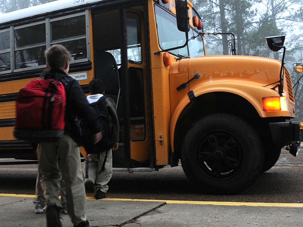 Le transport scolaire continue pour les élèves relocalisés des Hautes-Laurentides