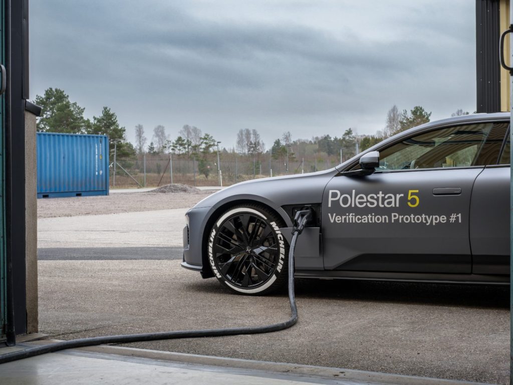 Polestar et StoreDot travaillent à une recharge à 80 % en 10 minutes